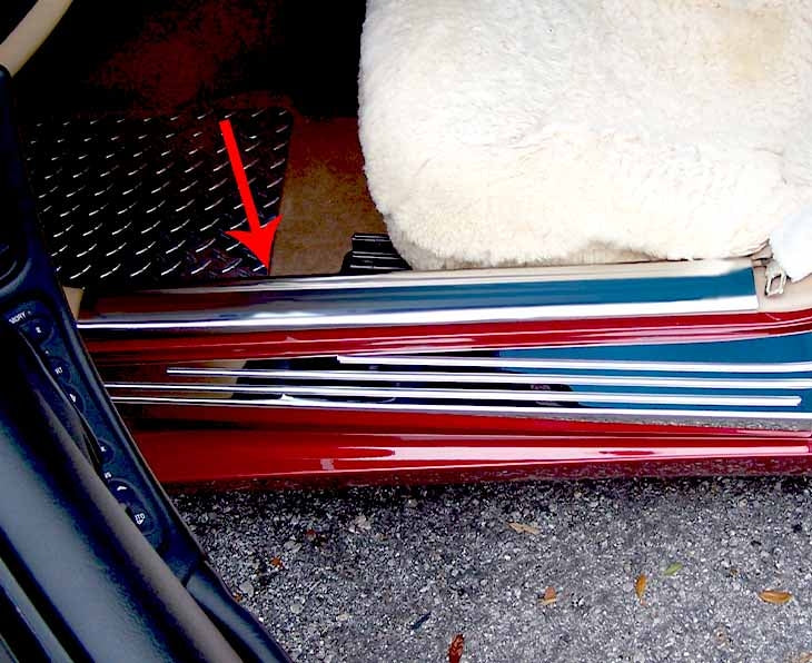Antique White 1997-2004 C5 Corvette - Inner Door Sills 2Pc | Polished Stainless Steel