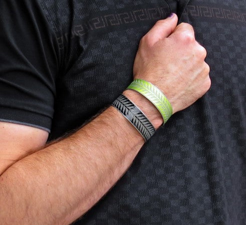 Rosy Brown V-Series Blackwing Icon Cuff