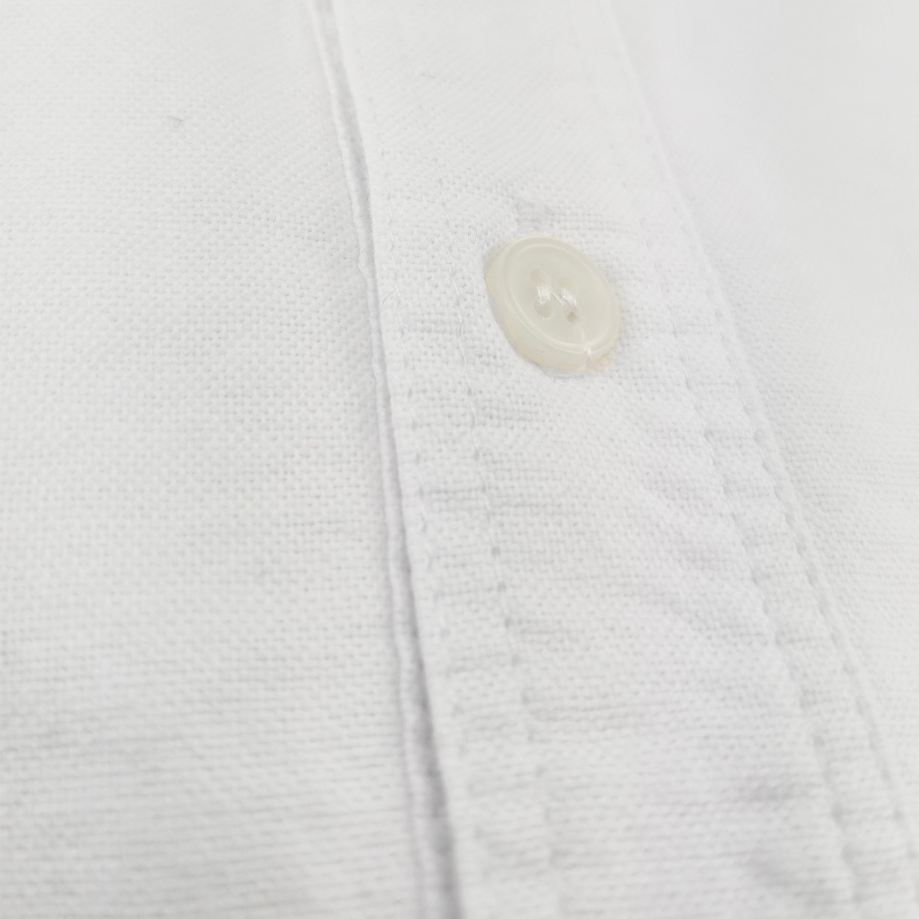 GM Men's Classic Oxford Shirt