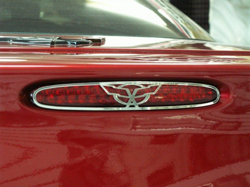 Saddle Brown 1997-2004 C5 Corvette - 5th Brake Light Grille w/Crossed Flags 1Pc - Polished Finish