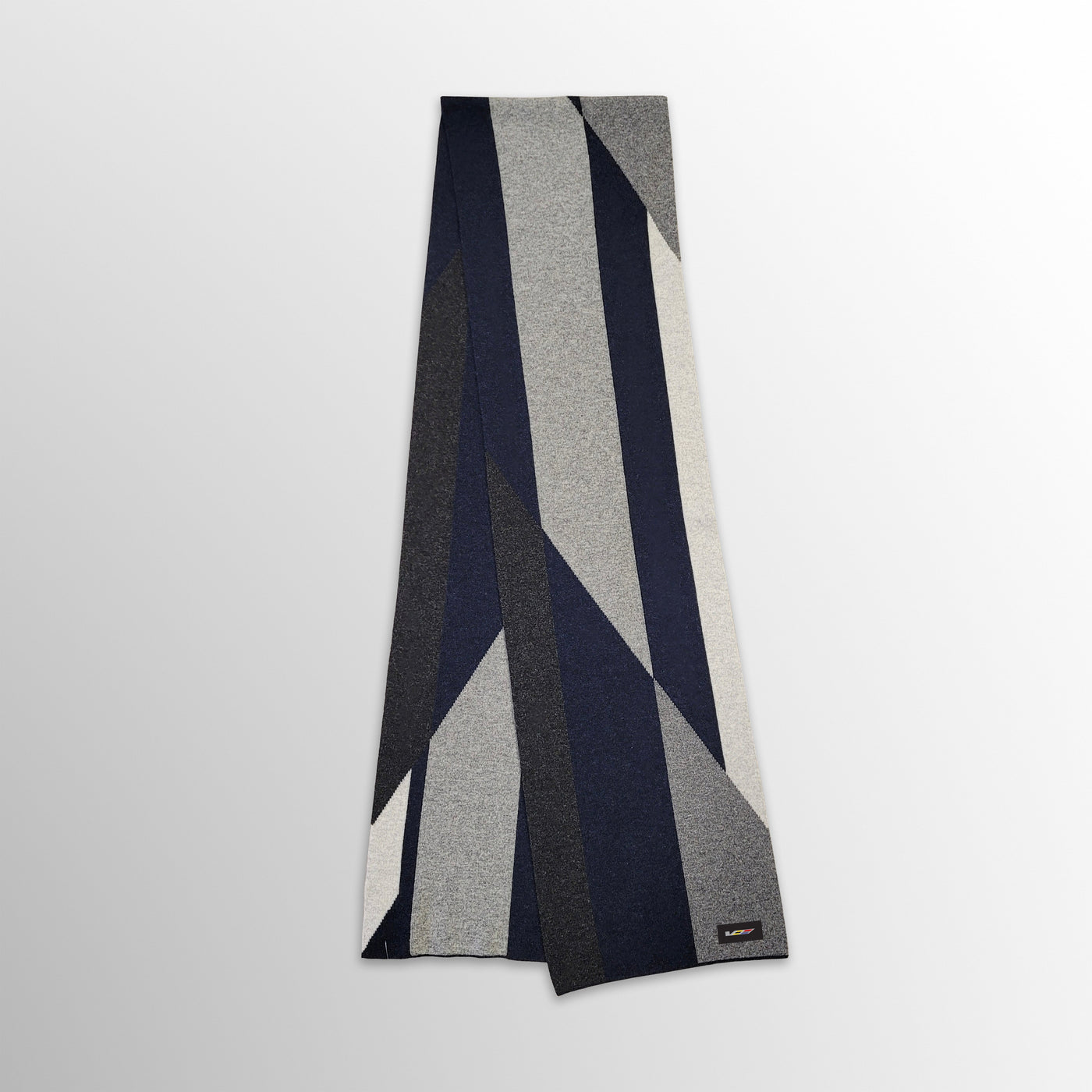 Light Gray V-Series Monochrome Rhombus Scarf