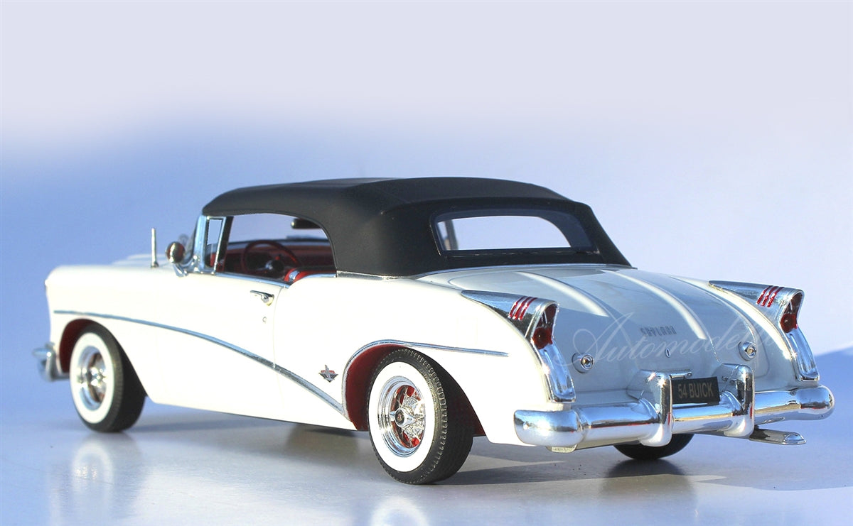 1954 Buick Skylark Encomium Edition - Artic White 1:24 Scale Diecast